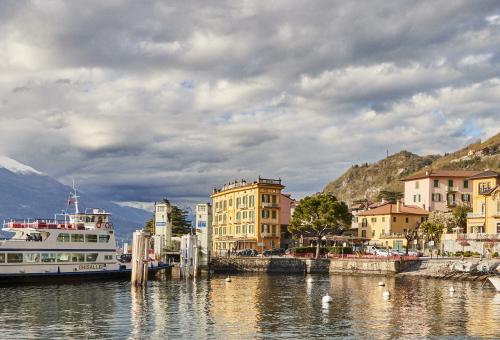 13V Varenna-Esino Lario-Varenna 